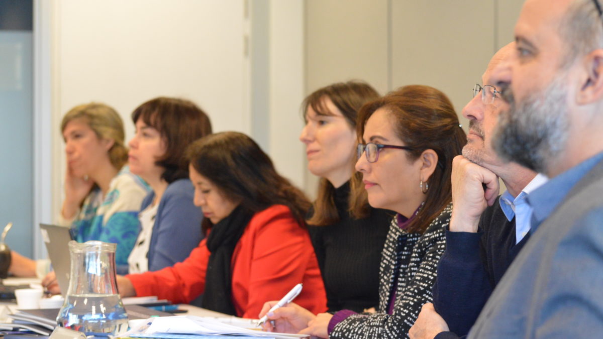 Fotografías de participantes en el taller de Territorialización de Políticas Públicas de la Red Latinoamericana de Desarrollo Regional (Montevideo, septiembre 2019)